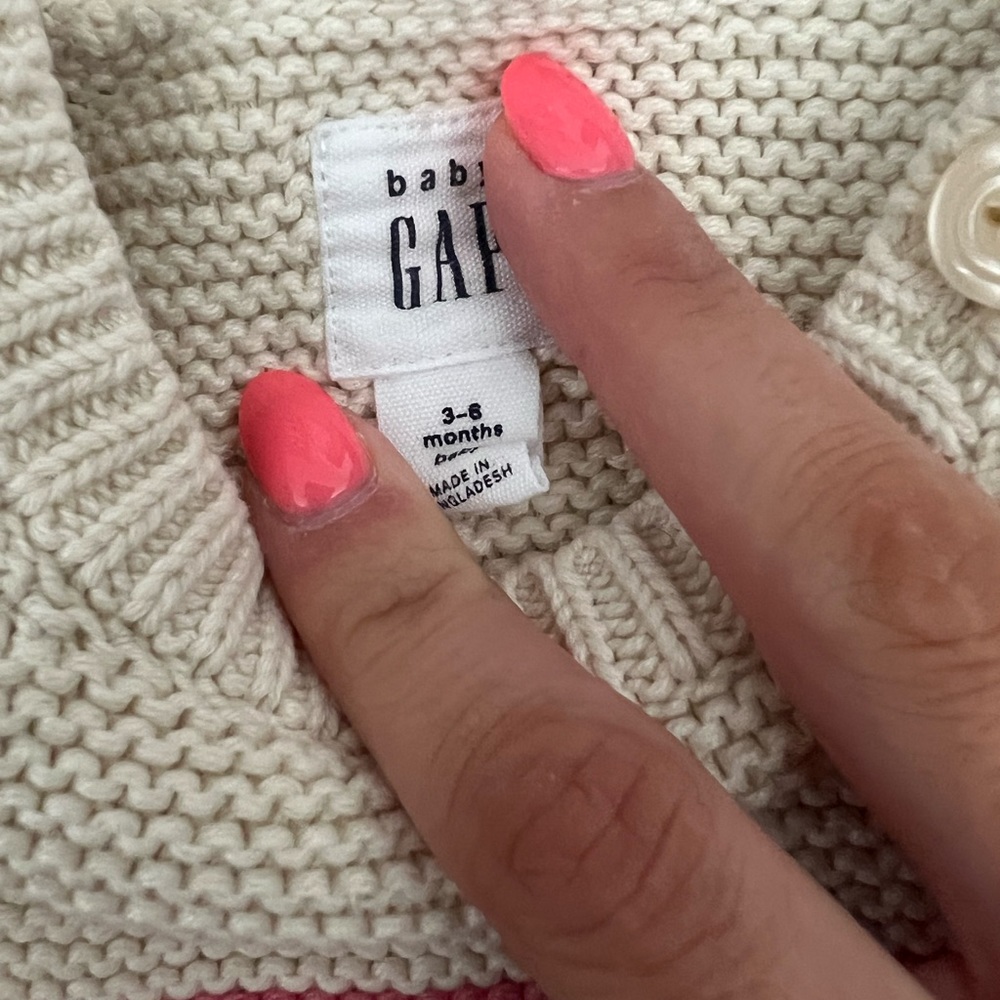 Thick gap baby girl sweater - Picture 2 of 2
